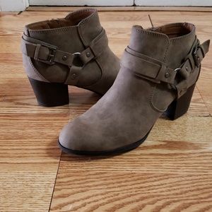 Indigo Rd Sansun booties